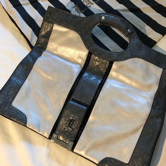 L.A.M.B 'Frosted Love' Treviso Convertible Clutch - Picture 3 of 7